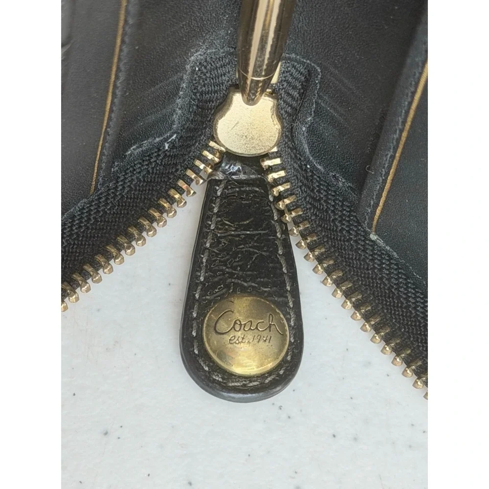 Vintage Coach Signature Stitch Black Op Art Stitched Wallet Card Holder